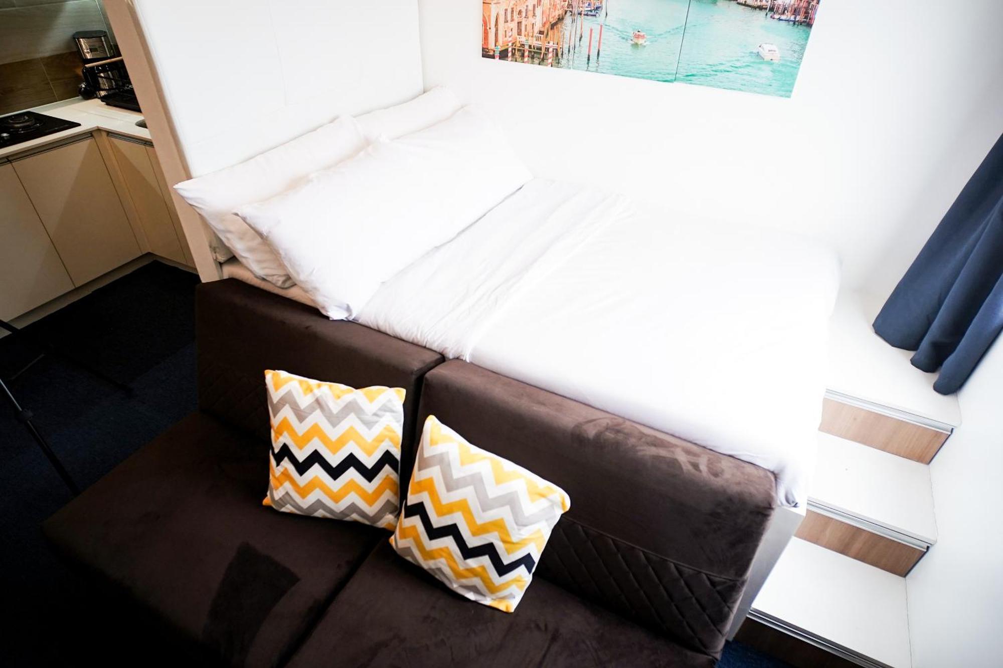 Modern Designed Studio Condo Near Ayala Centrio Cagayan de Oro Exterior photo